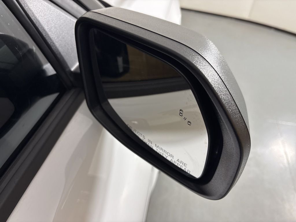 Used 2025 White Ford Big Bend image 14