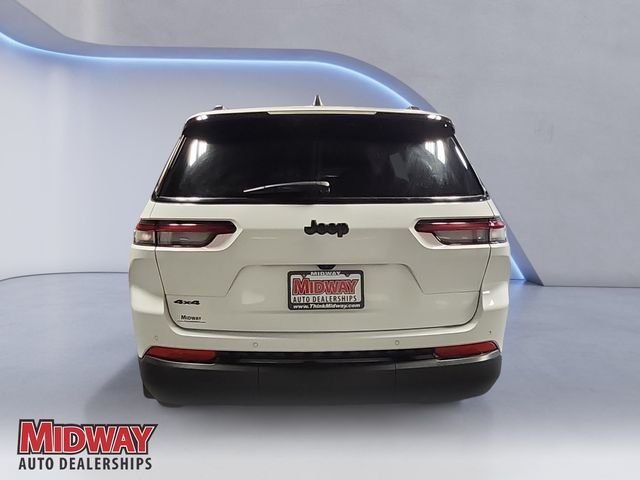 Certified Used 2024 White Jeep Altitude image 4