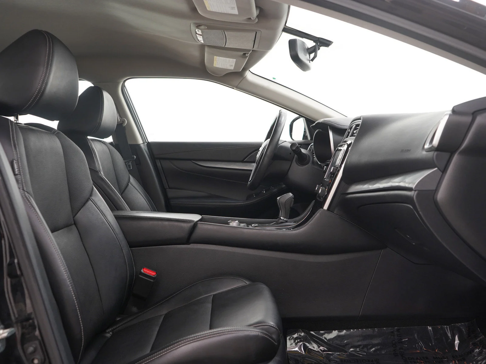Used 2017 Super Black Nissan 3.5 SV image 11