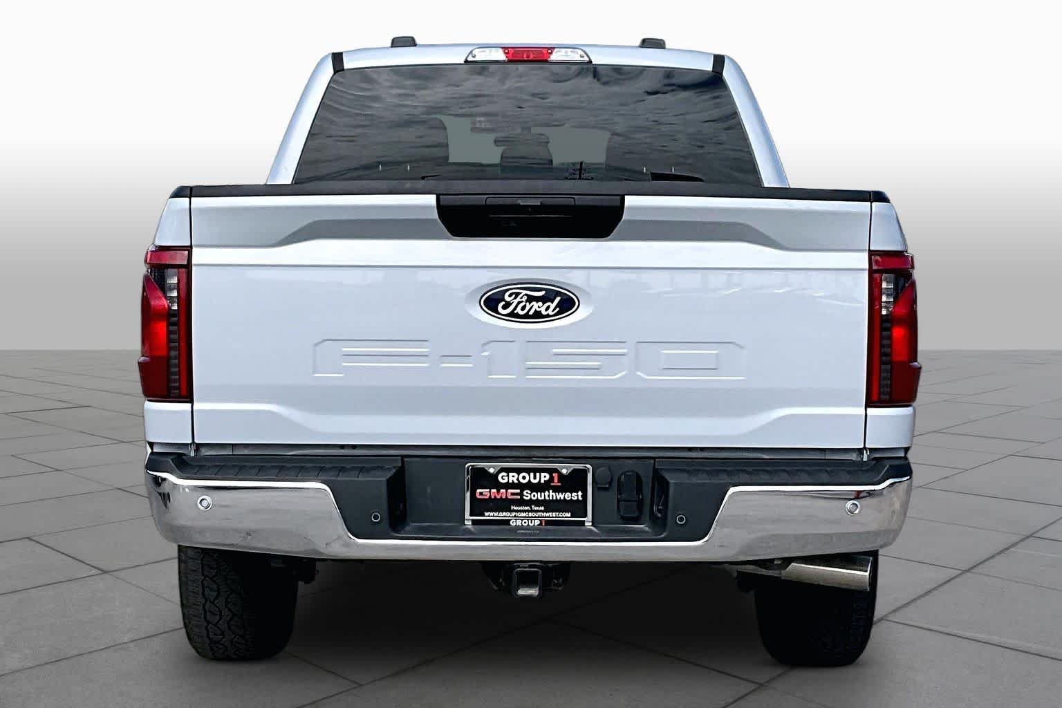 Used 2025 Space White Ford XLT image 5