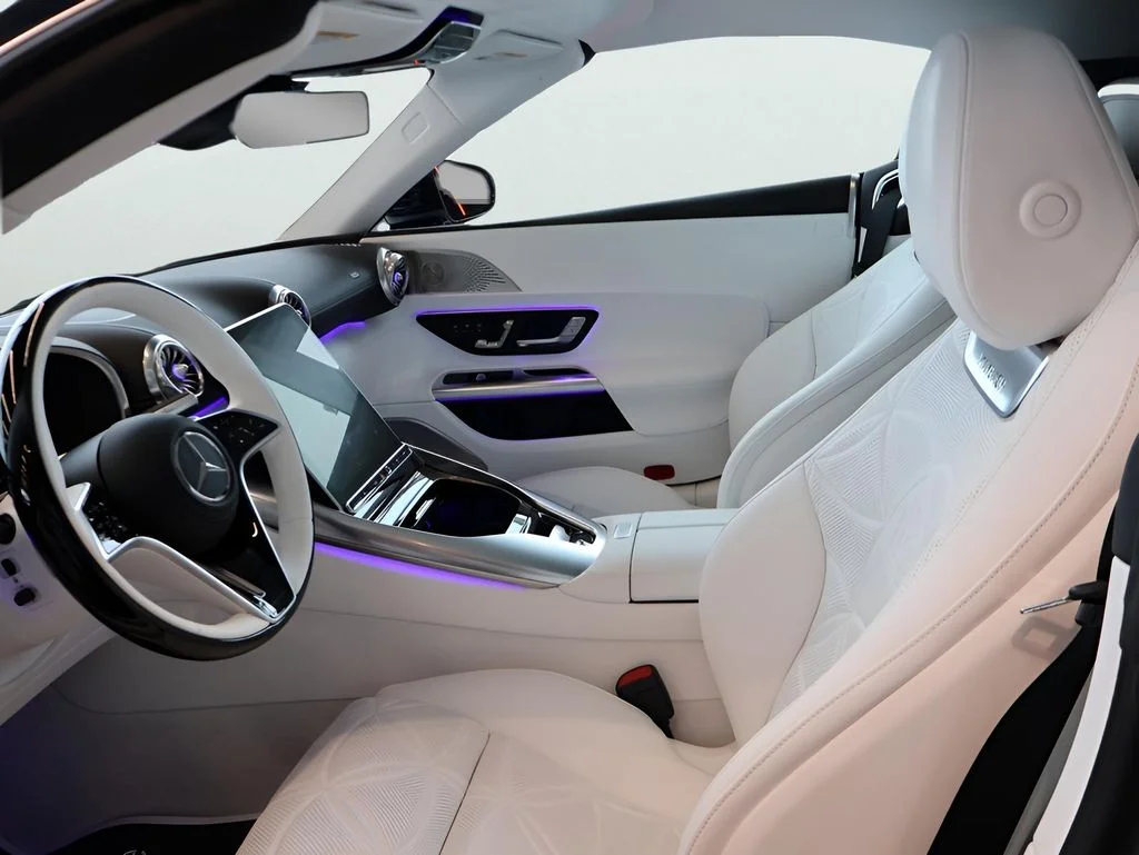 New 2026 MANUFAKTUR moonlight white magno (White Ambiance) Mercedes-Benz Maybach SL 680 image 48