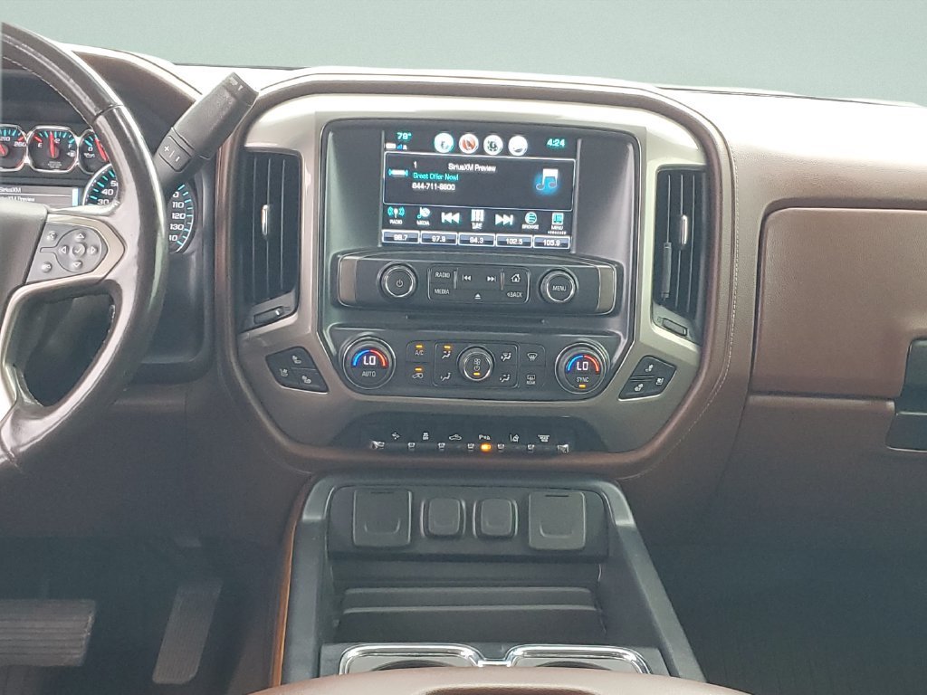 Used 2019 SUMMIT WHITE Chevrolet High Country image 14