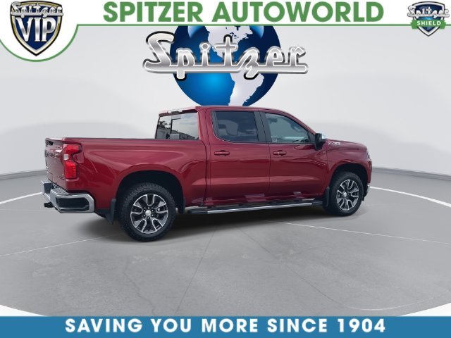 Used 2021 Red Chevrolet LT image 16