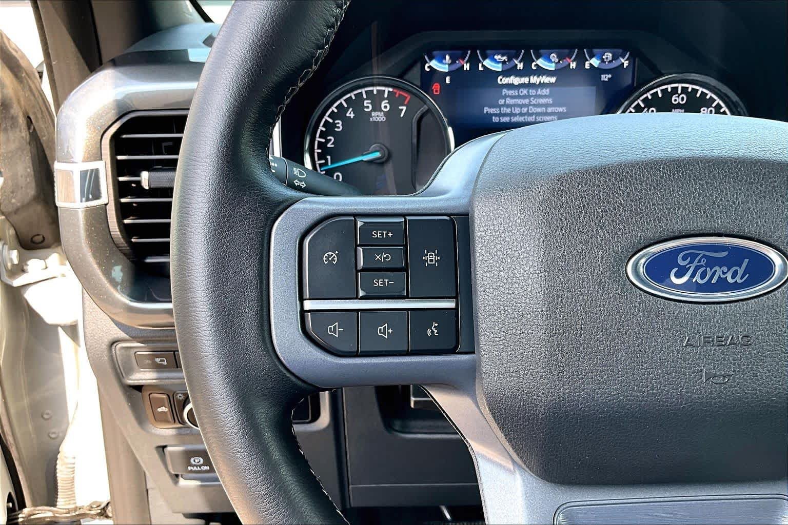 Certified Used 2023 Avalanche Gray Ford XLT image 27