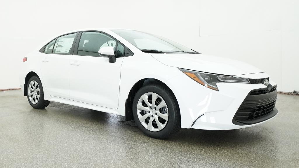 New 2026 Ice Cap Toyota LE image 9