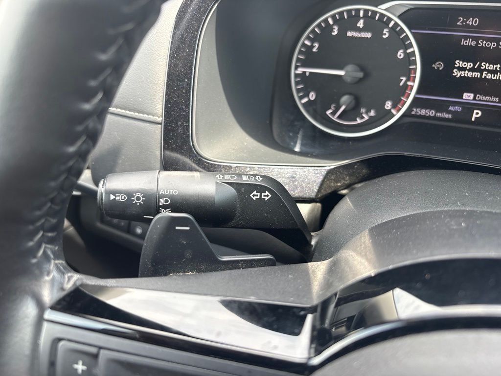 Used 2023 Gray Hyundai SEL image 13