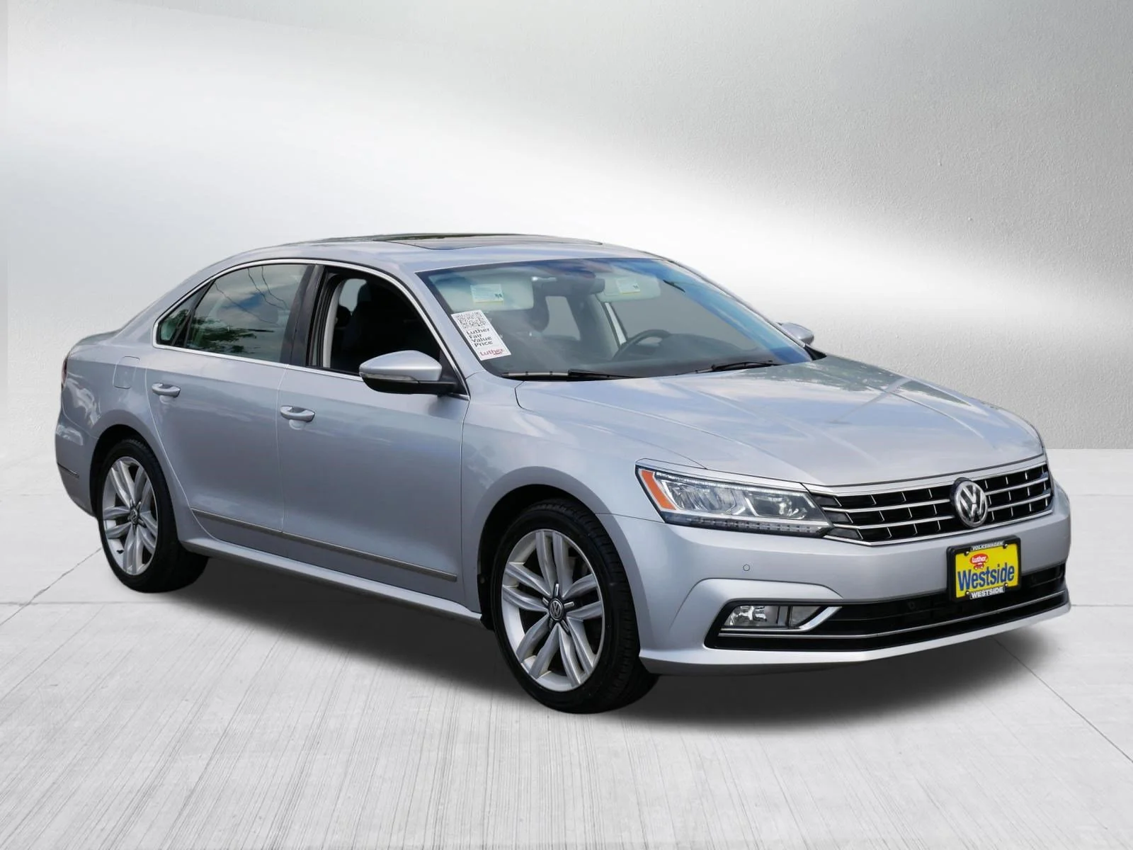 Used 2017 Volkswagen Passat SE with VIN 1VWGT7A39HC033271 for sale in St. Louis Park, MN