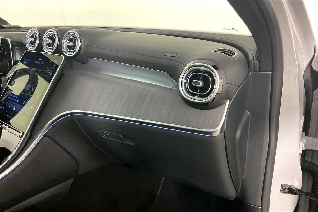 2026 Mercedes-Benz GLC Base - Photo 14