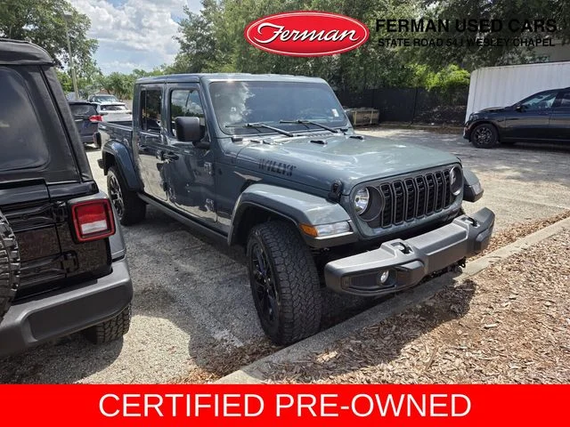 2024 Jeep Gladiator Nighthawk Auto's photo