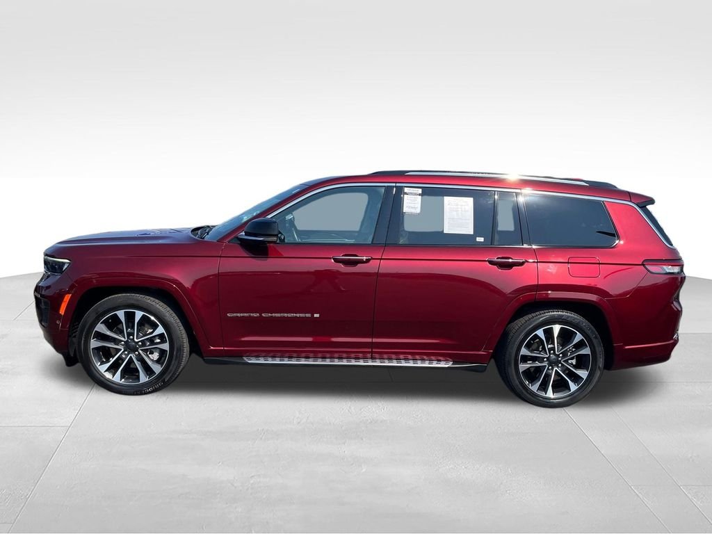 Used 2022 Red Jeep Overland image 2