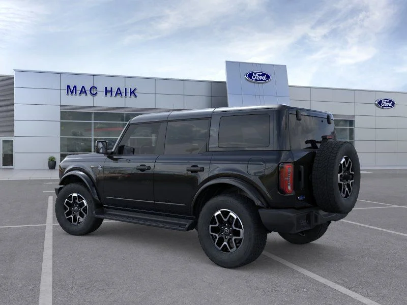 New 2026 Shadow Black Ford Outer Banks® image 4