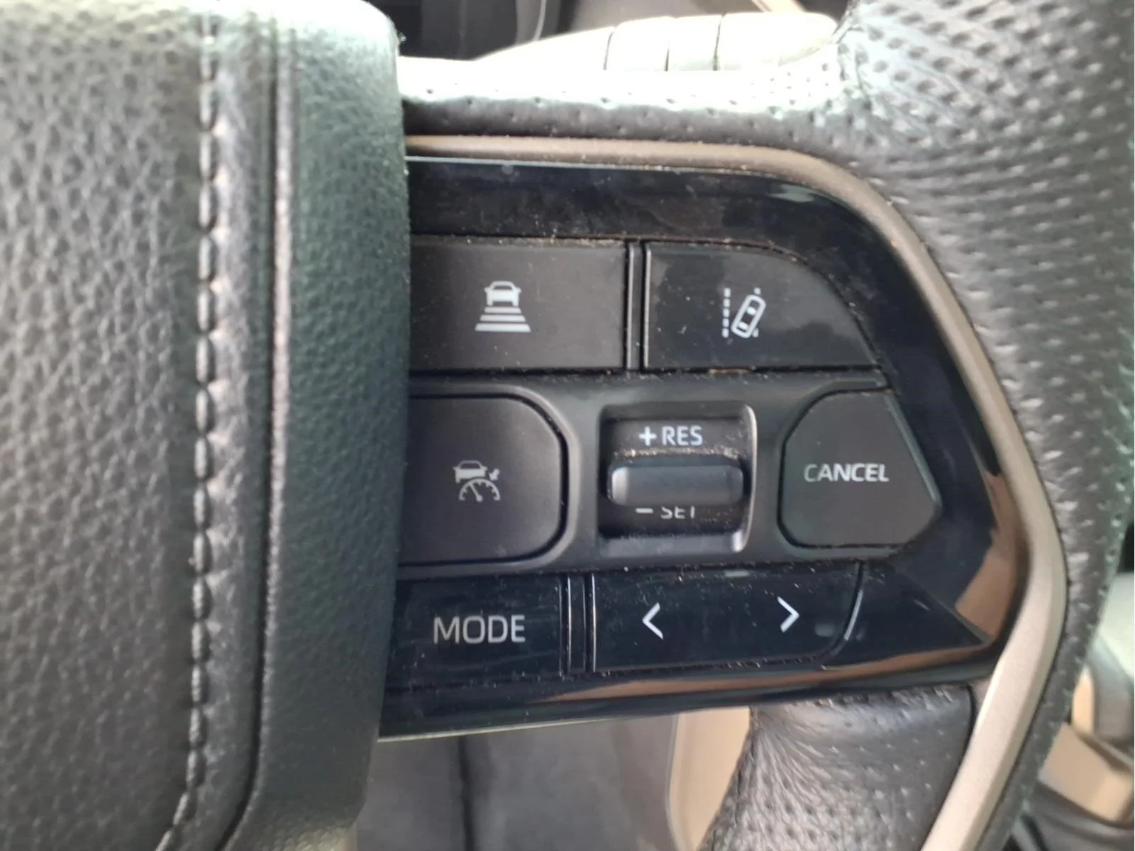 2024 Toyota Sequoia Limited - Photo 23