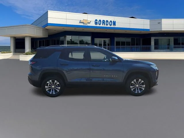 Used 2025 Lakeshore Blue Metallic Chevrolet LT image 7