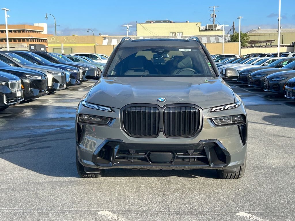 New 2027 Dravit Grey Metallic BMW xDrive40i image 8