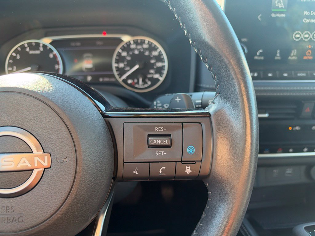 Used 2023 Gray Nissan SL image 22