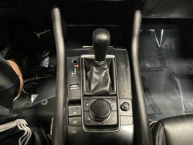 Used 2019 White Mazda Base image 38
