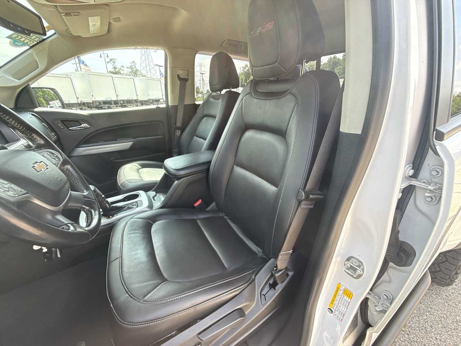 Certified Used 2019 SUMMIT WHITE Chevrolet 4WD ZR2 image 17