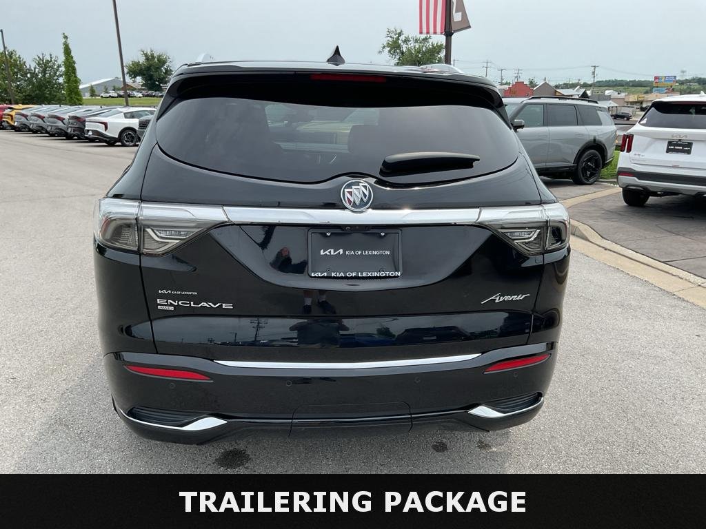 Used 2022 Ebony Twilight Metallic Buick Avenir image 9