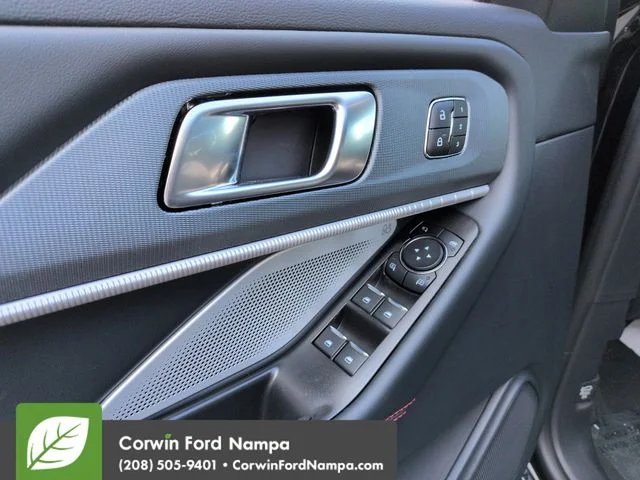 New 2026 Agate Black Metallic Ford ST image 11