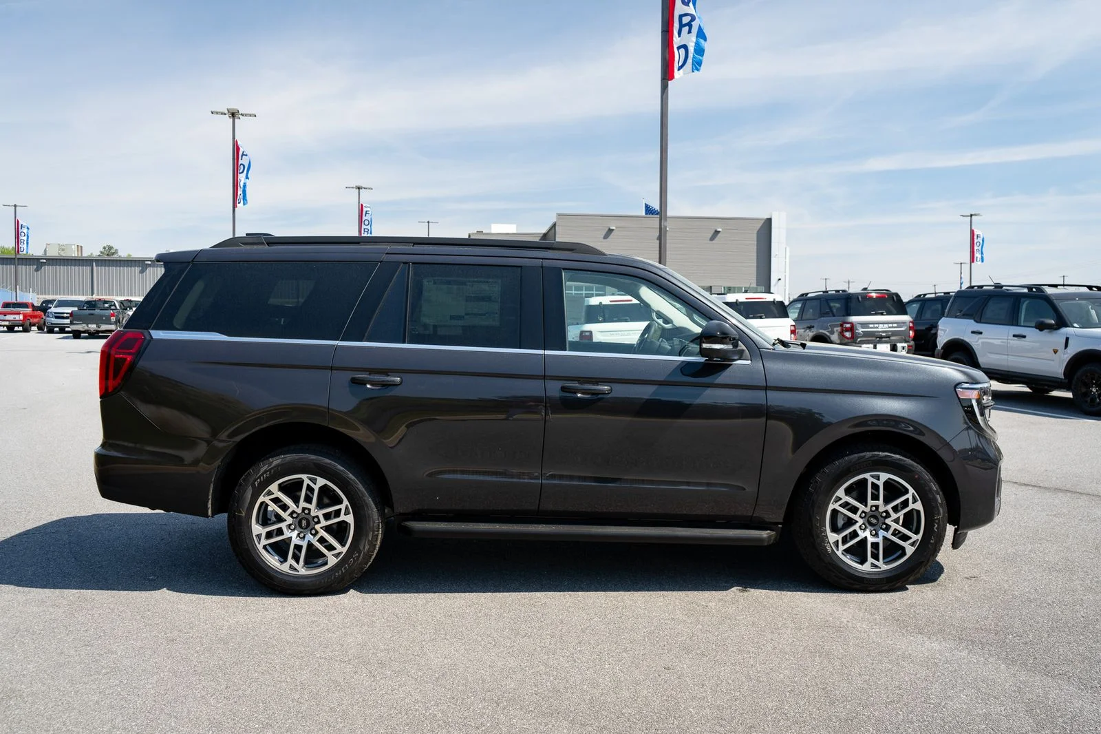 New 2026 Dark Matter Gray Metallic Ford Active image 11