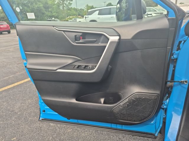 Used 2021 Blue Toyota LE image 15