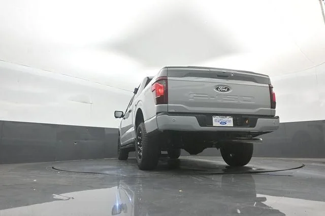 New 2026 White Ford XLT image 38