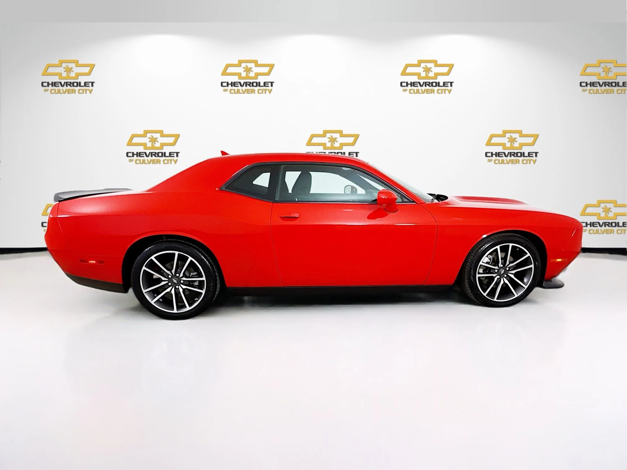 Used 2023 Red Dodge R/T image 9