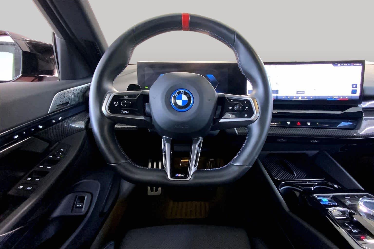Used 2024 Vegas Red Metallic BMW M60 image 5