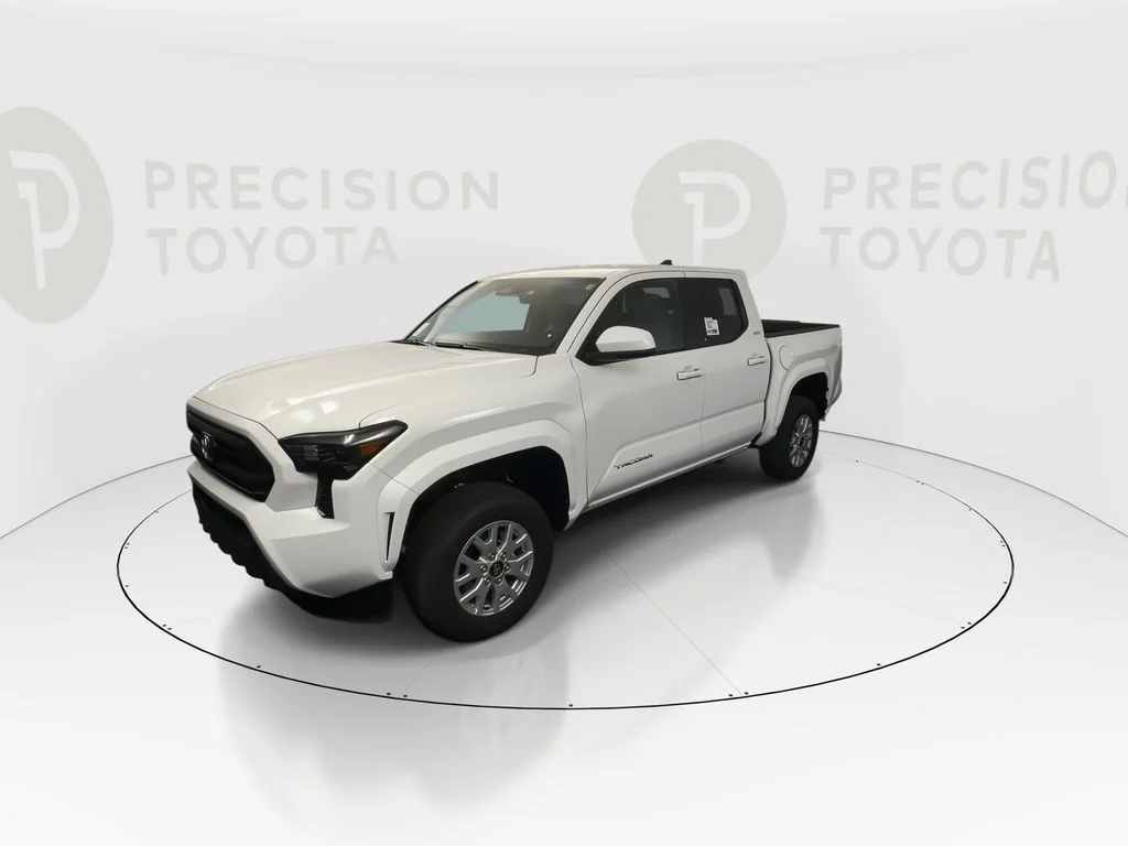 New 2026 Ice Cap Toyota SR5 image 8