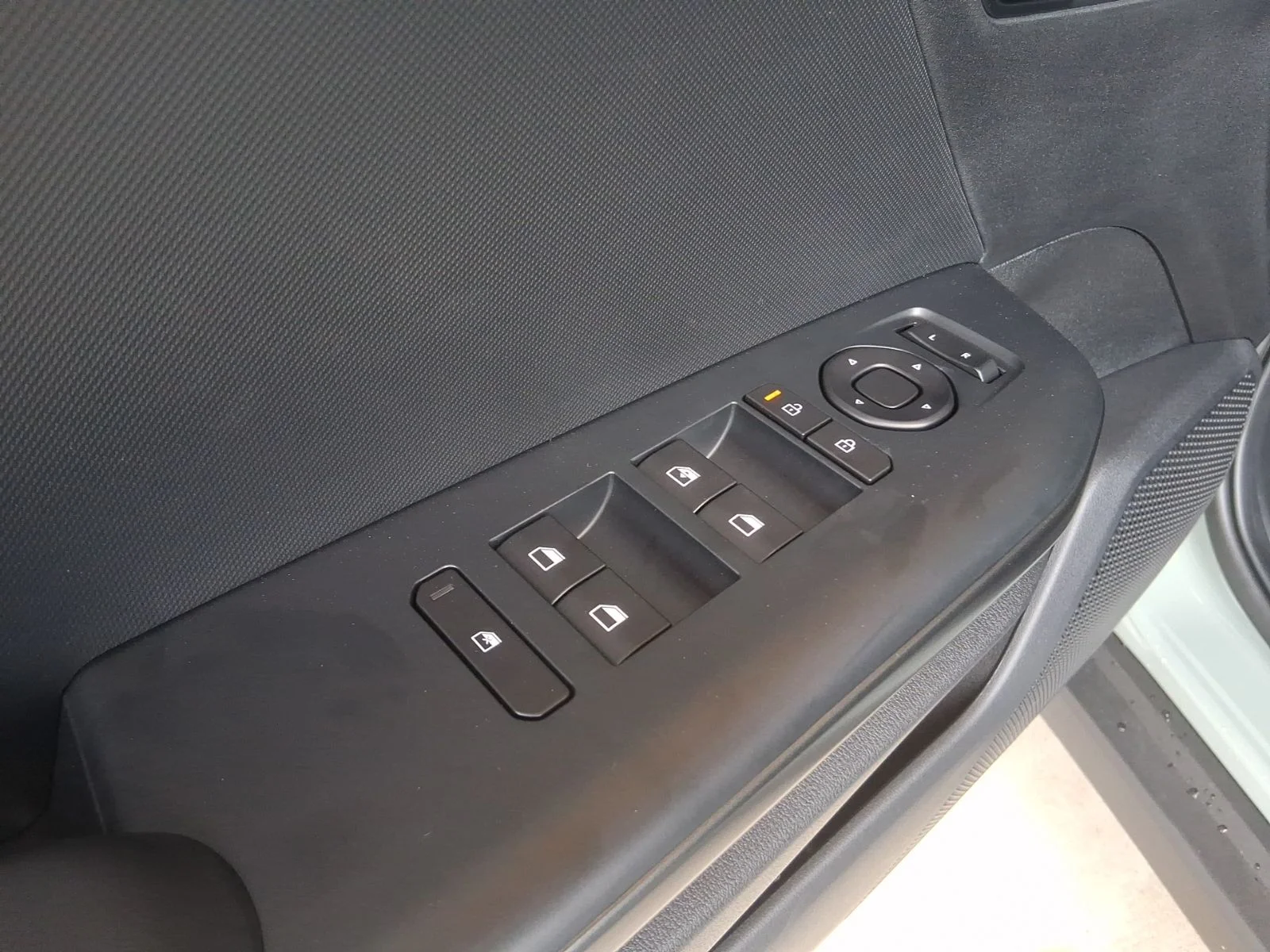 New 2026  Kia LXS image 19