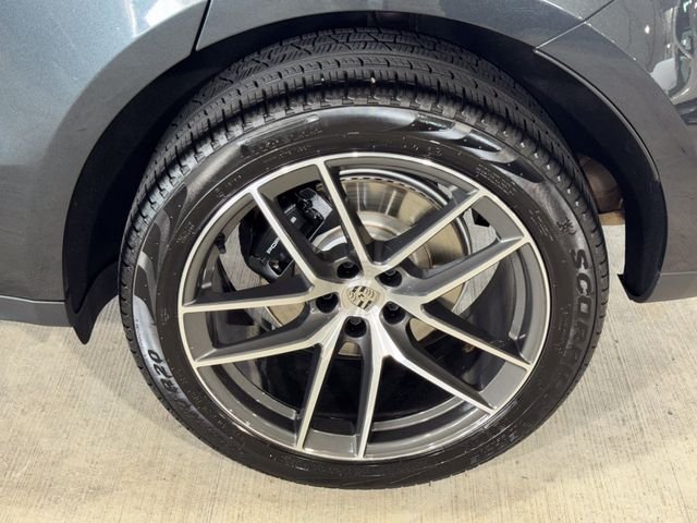 Used 2025 Volcano Grey Metallic Porsche Base image 37