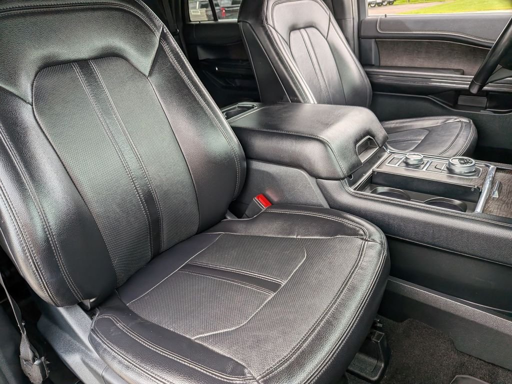 Used 2021 White Ford Limited image 36