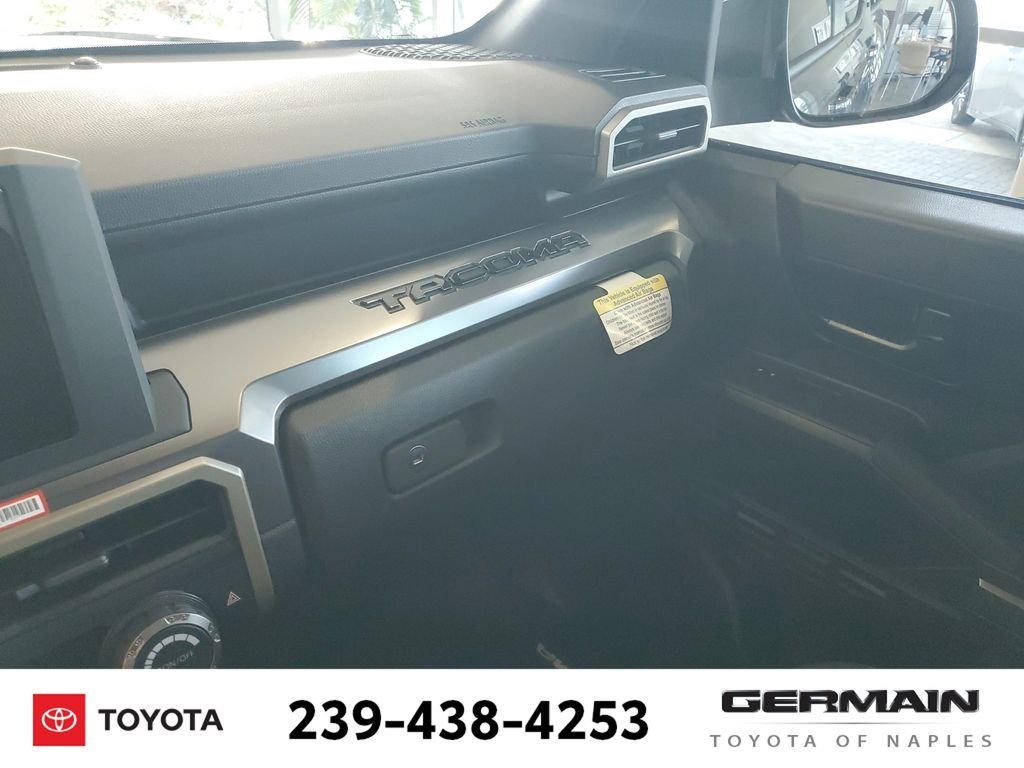 2026 Toyota Tacoma SR5 - Photo 32