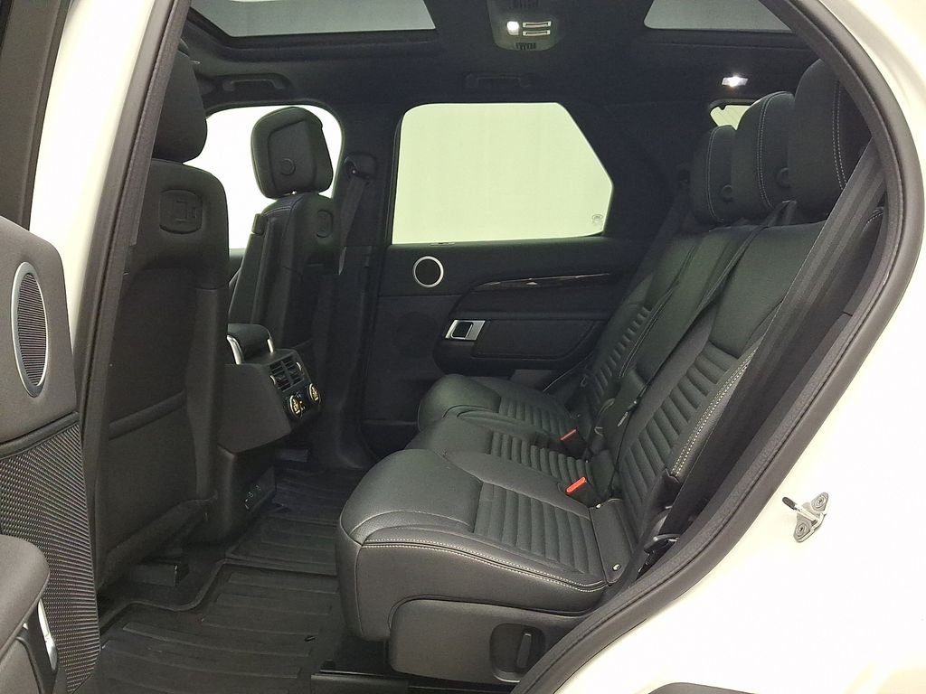 Certified Used 2025 Fuji White Land Rover S image 10