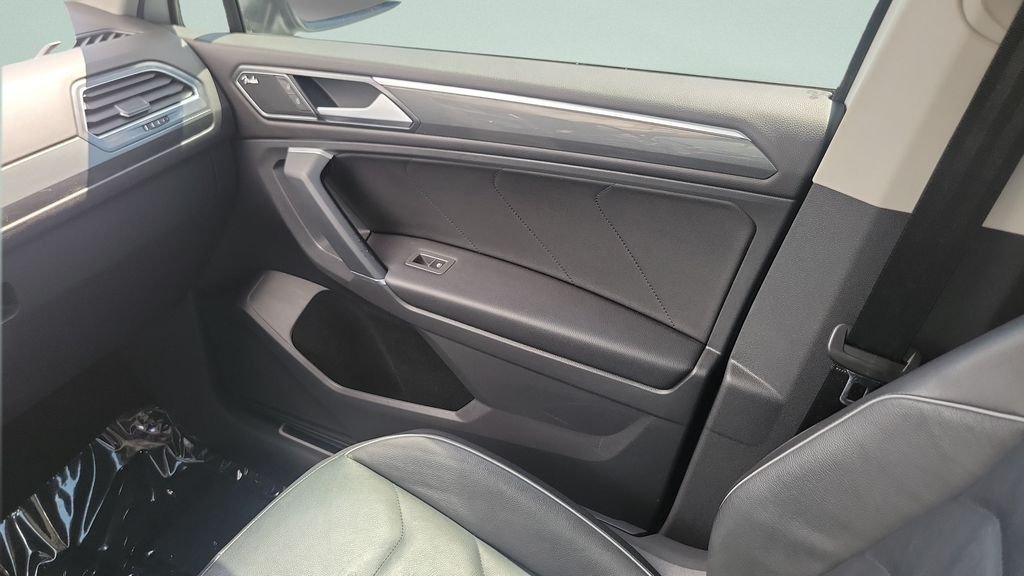 2018 Volkswagen Tiguan SEL Premium - Photo 13