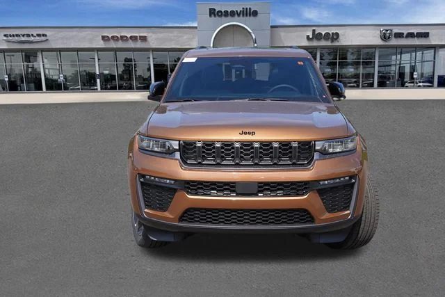 New 2026 Copper Shino Metallic Clearcoat Jeep Limited image 8