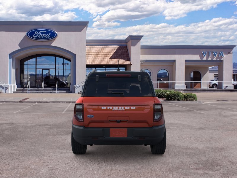 New 2024 Hot Pepper Red Tinted Clearcoat Ford Outer Banks® image 5