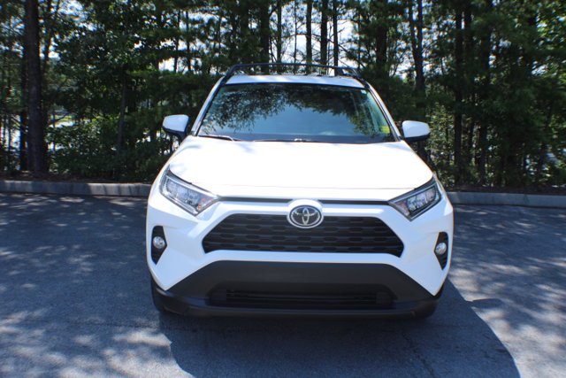 Used 2020 Super White Toyota XLE Premium image 17