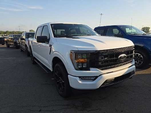 Pre-Owned 2023 Ford F-150 XLT
