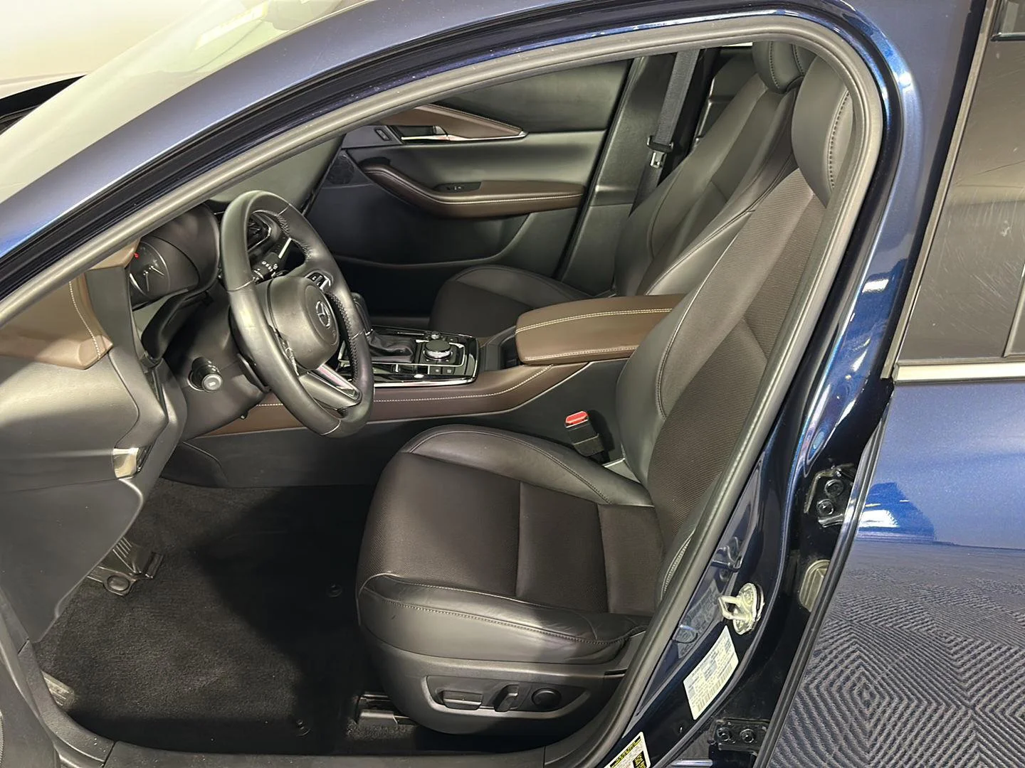 Used 2022 Deep Crystal Blue Mica Mazda 2.5 S Premium Package image 16