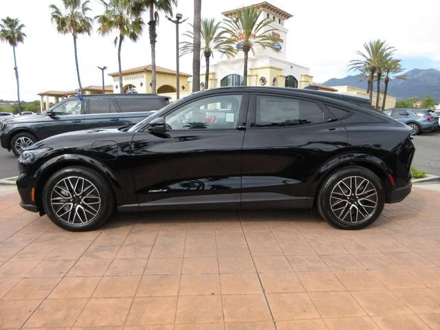 2026 Ford Mustang-Mach-e Premium's photo