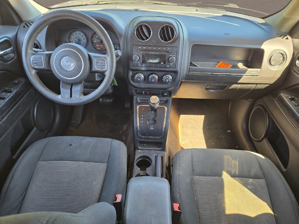 Used 2014 Blue Jeep Sport image 22