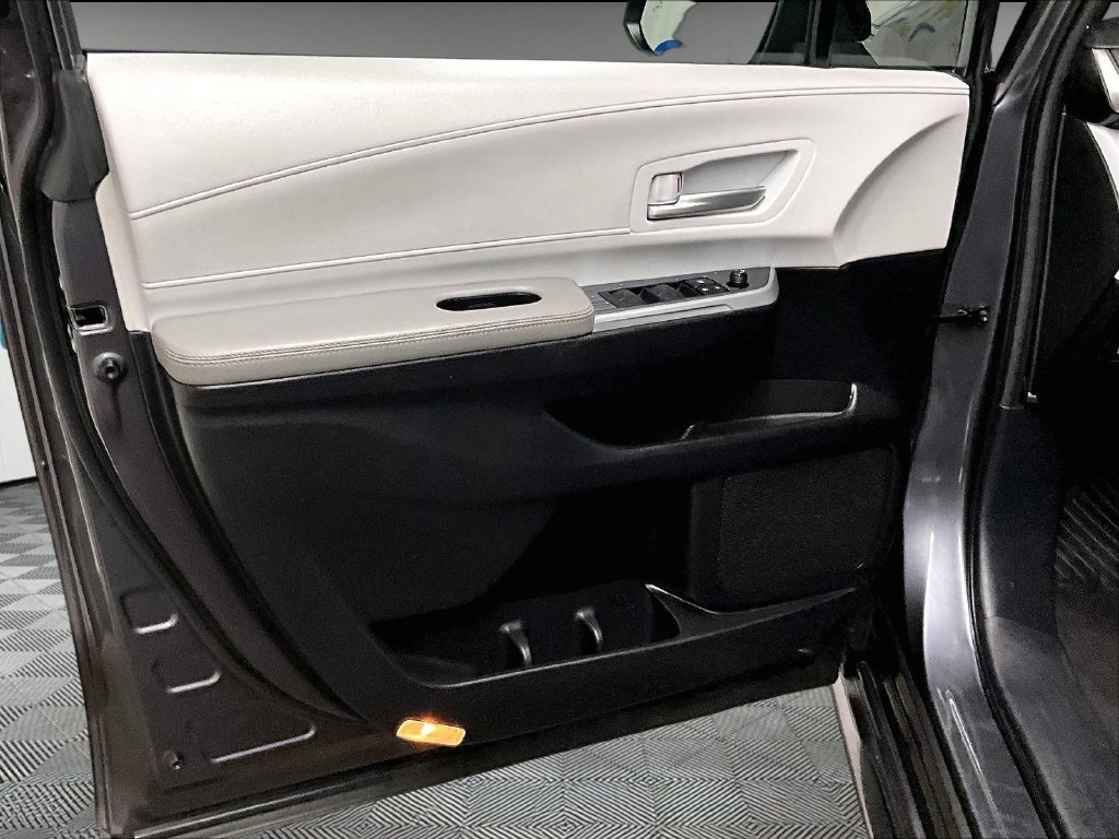 Used 2025 Magnetic Gray Metallic Toyota XLE image 9