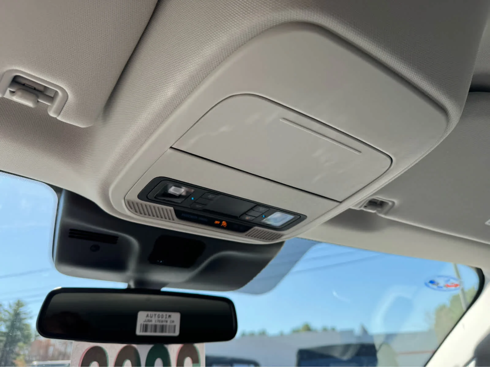 New 2026 Star White Metallic Tri-Coat Ford Active image 23