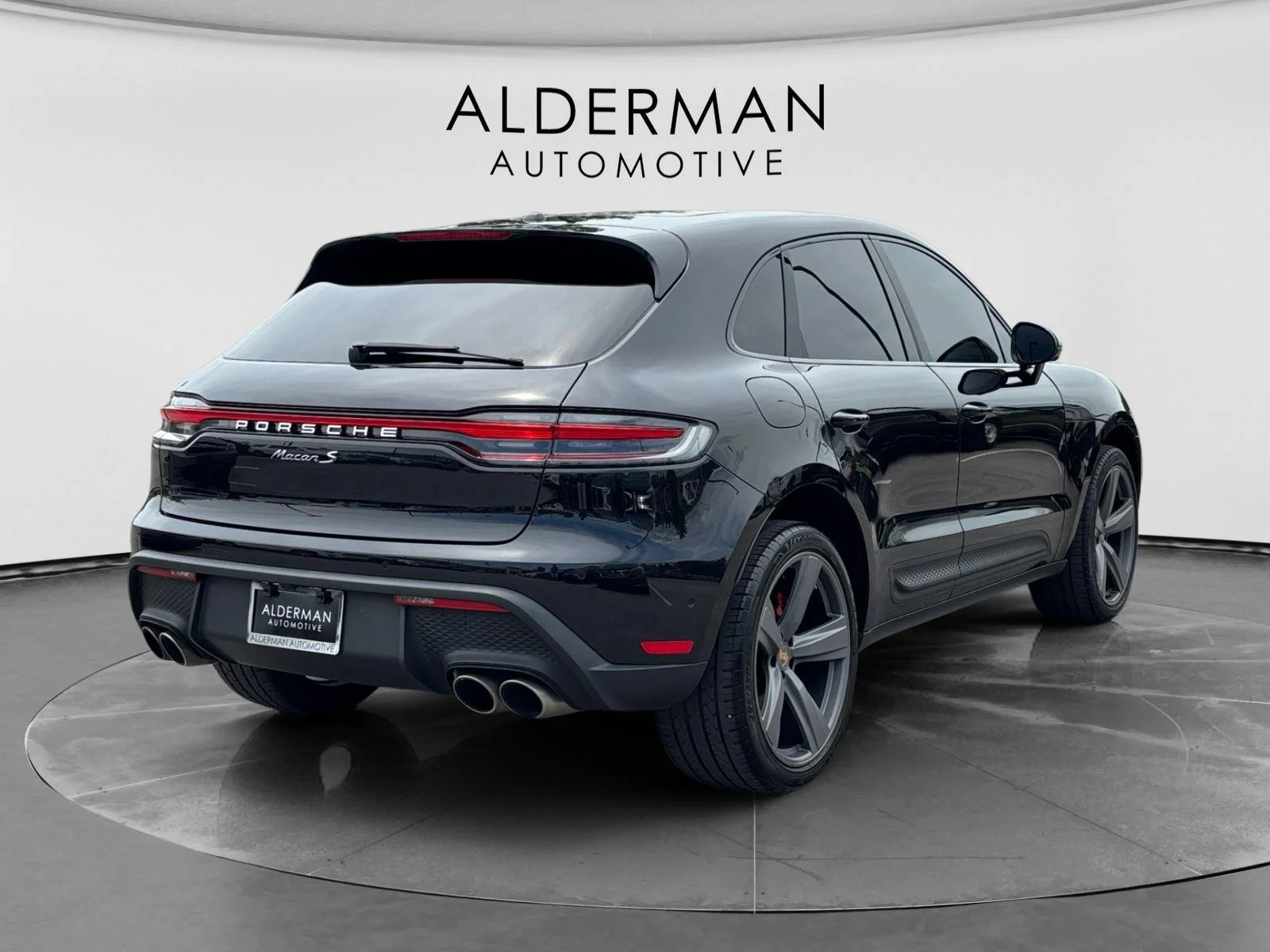 Used 2022 Jet Black Metallic Porsche S image 5