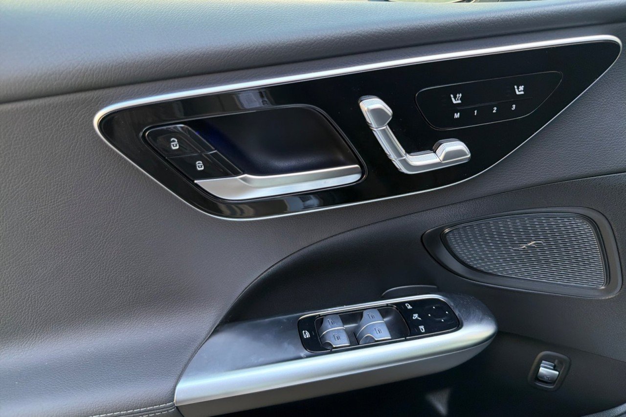 New 2026 Cirrus Silver Metallic Mercedes-Benz C 300 Sedan image 10