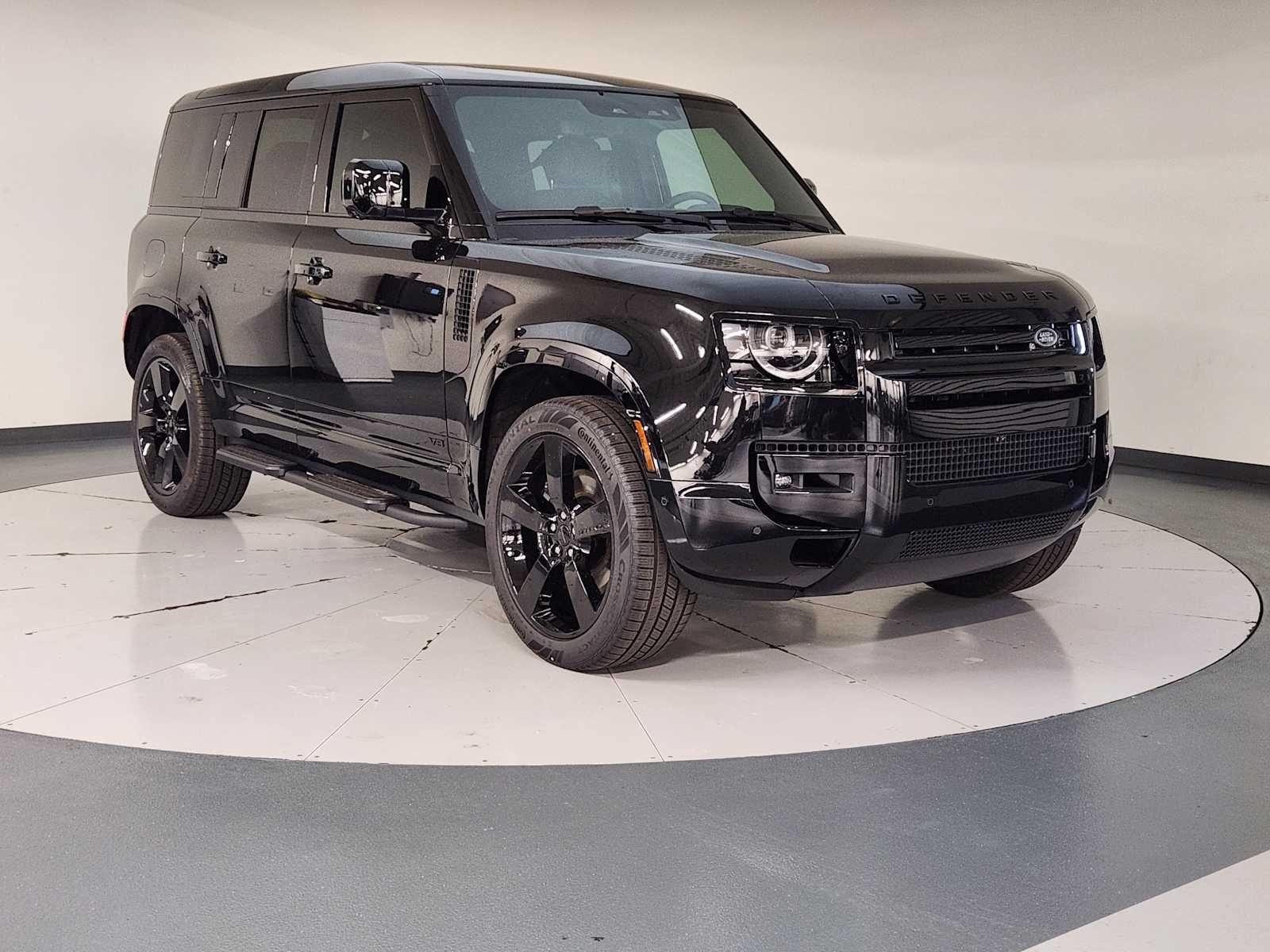 2026 Land Rover Defender V8 - Photo 7