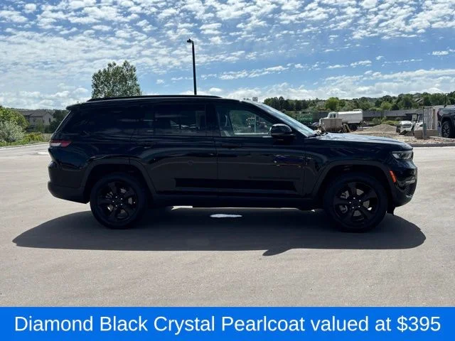 Used 2022 Black Jeep Limited image 7