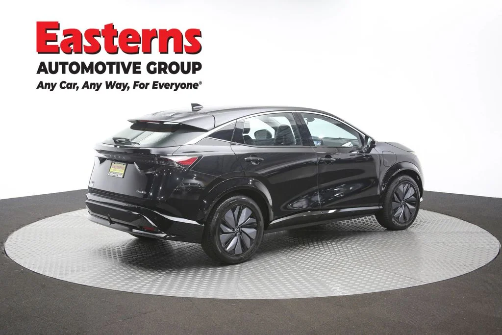 Used 2023 Black Nissan ENGAGE image 42
