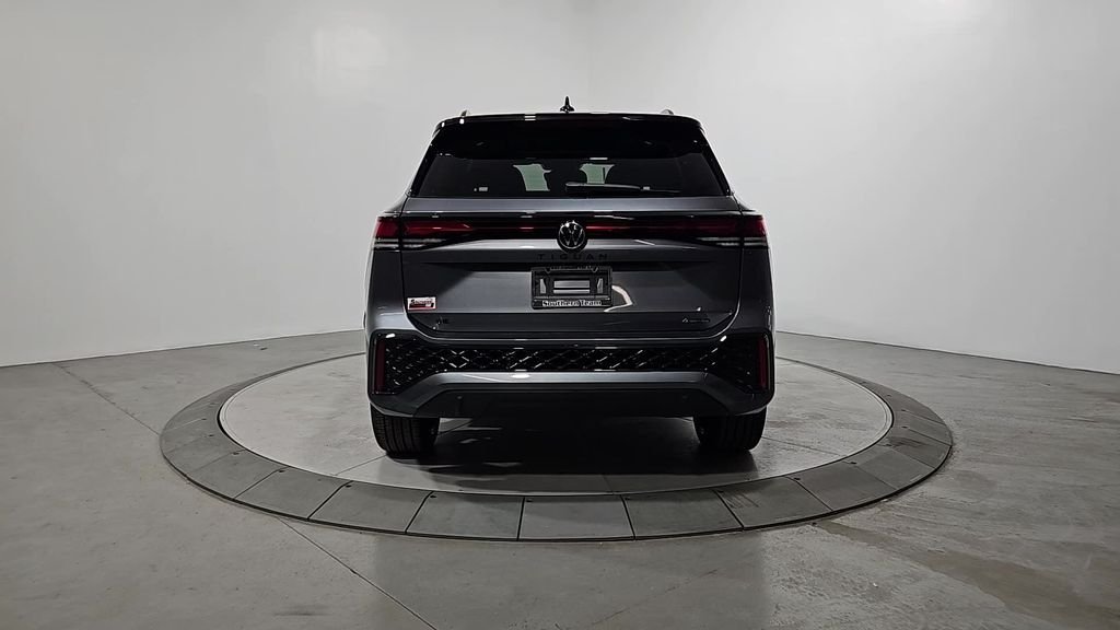 2026 Volkswagen Tiguan SE R-LINE BLACK - Photo 4